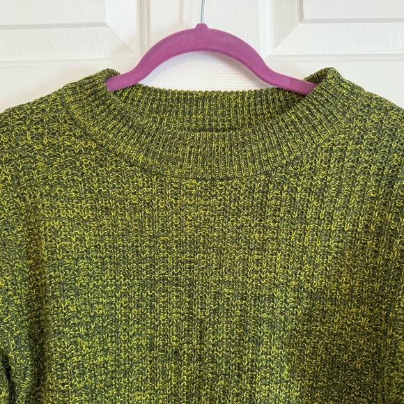 Universal Thread Green Knit Sweater - Size Extra Small (XS) - Picture 8 of 9
